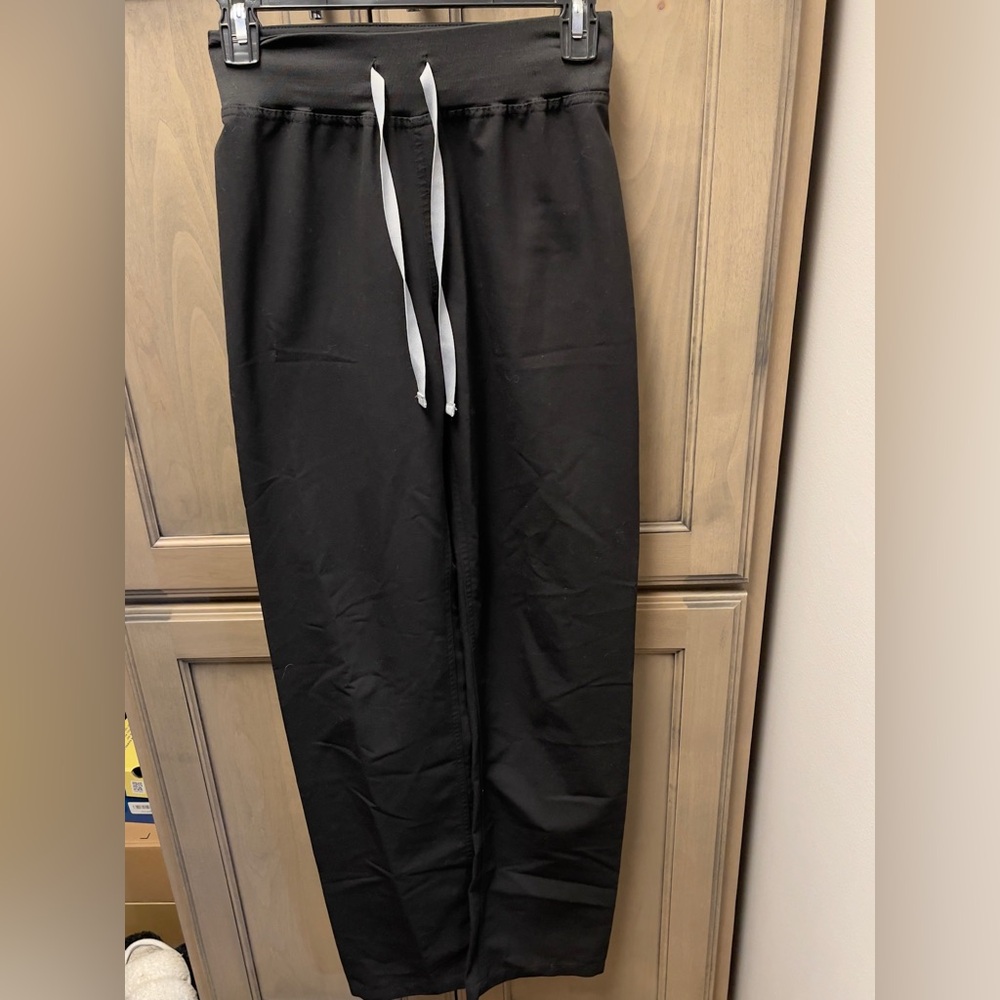 Figs black scrub bottoms XXS/T
